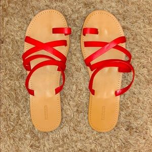Forever 21 Sandals/ flip flops
